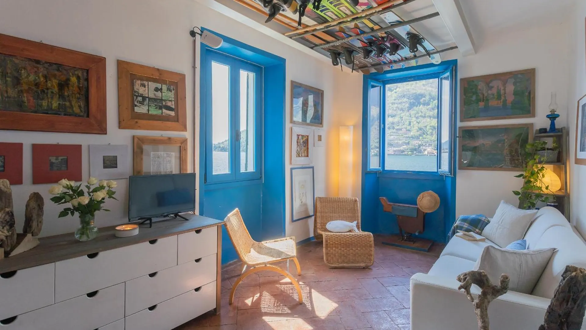 Deriva Apartment On Careno'S Beach By Rent All Como نيسّو