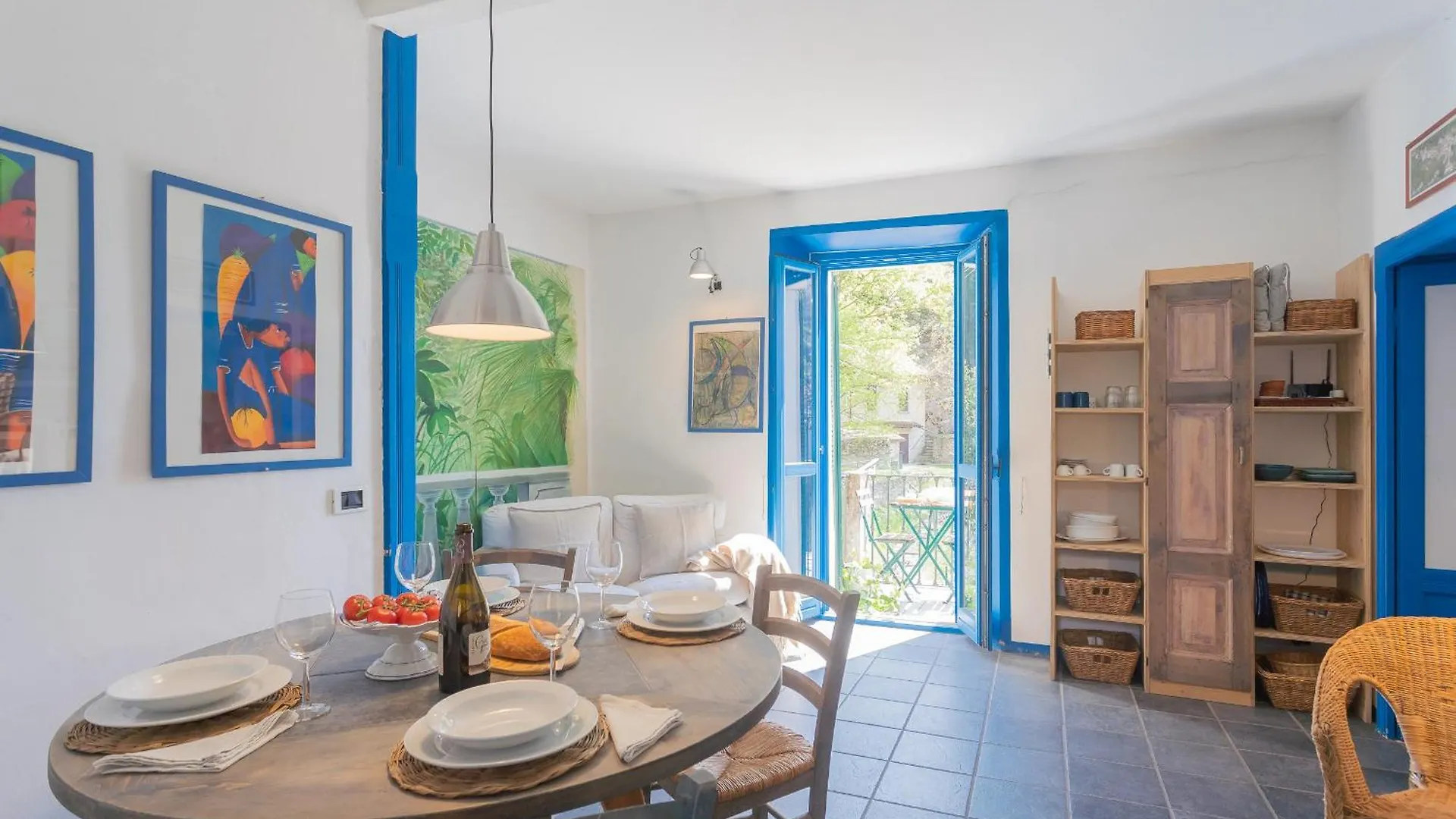Deriva Apartment On Careno'S Beach By Rent All Como Nesso Italy